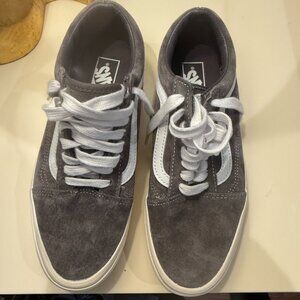 Vans Old Skool Suede Rabbit/Snow Color Grey Size 8.5 Mens